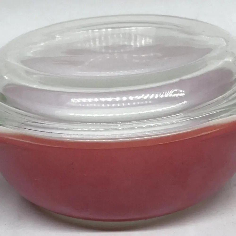 Pyrex milk glass